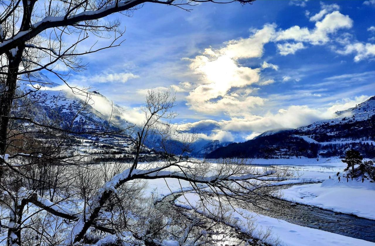Panticosa Lodge エクステリア 写真