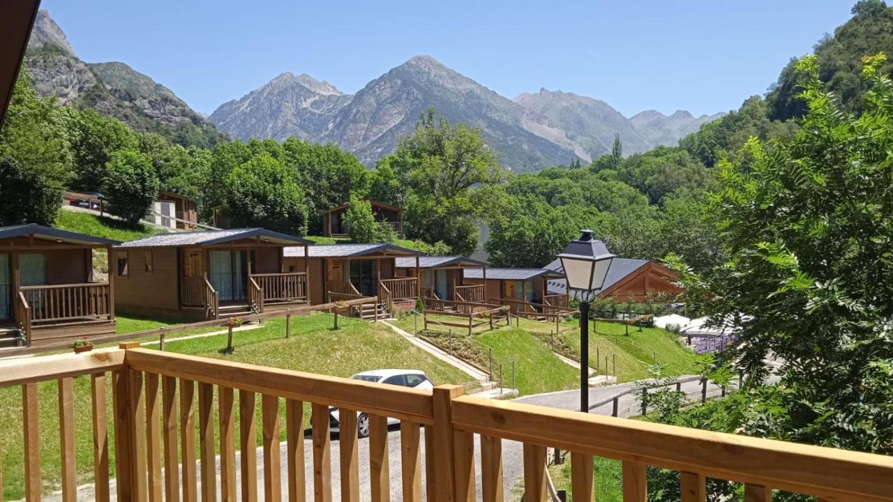 Panticosa Lodge エクステリア 写真